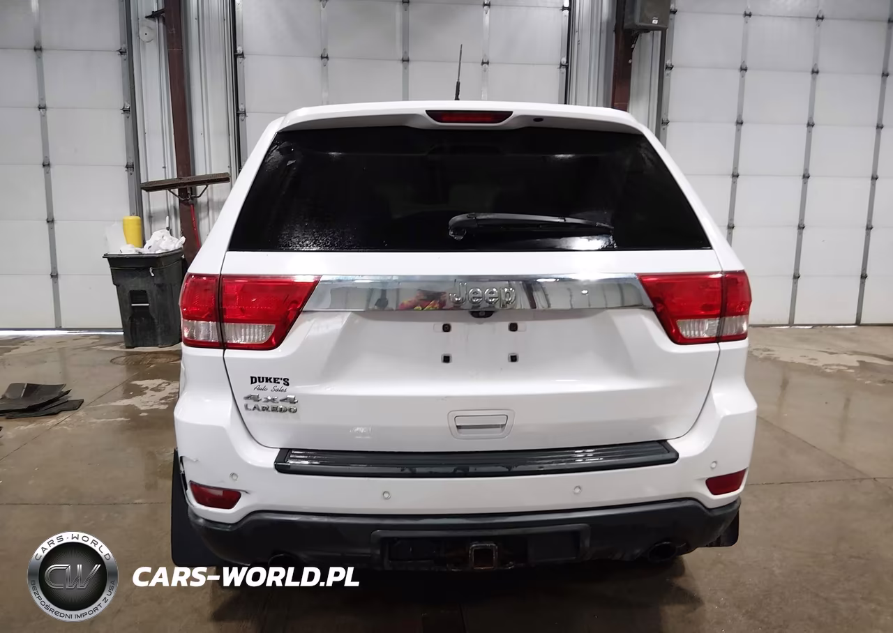 2013 Jeep Grand Cherokee Laredo VIN:1C4RJFAT6DC539372 - 16