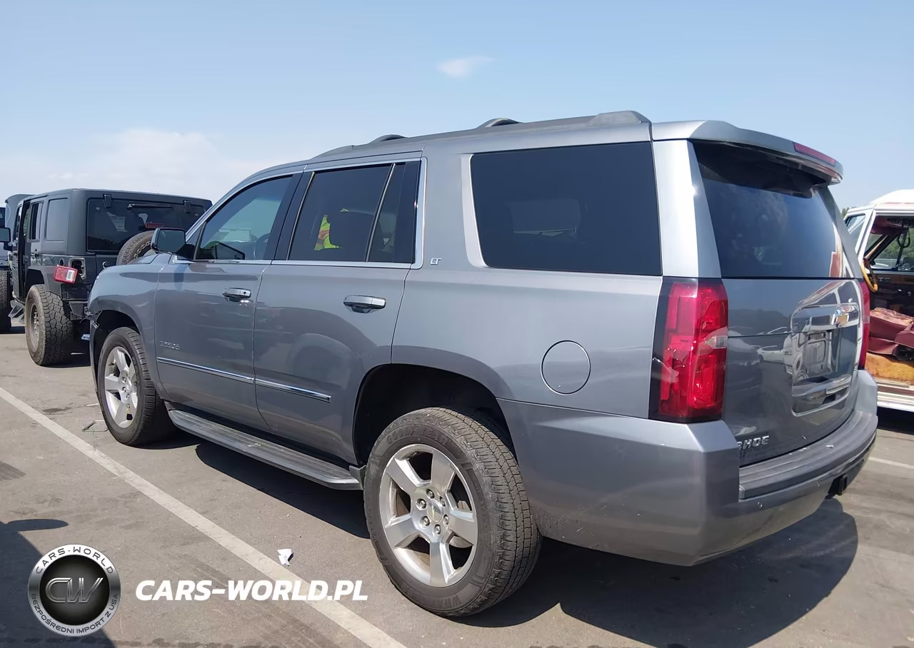 2019 Chevrolet Tahoe Lt VIN:1GNSCBKC5KR360079 - 3
