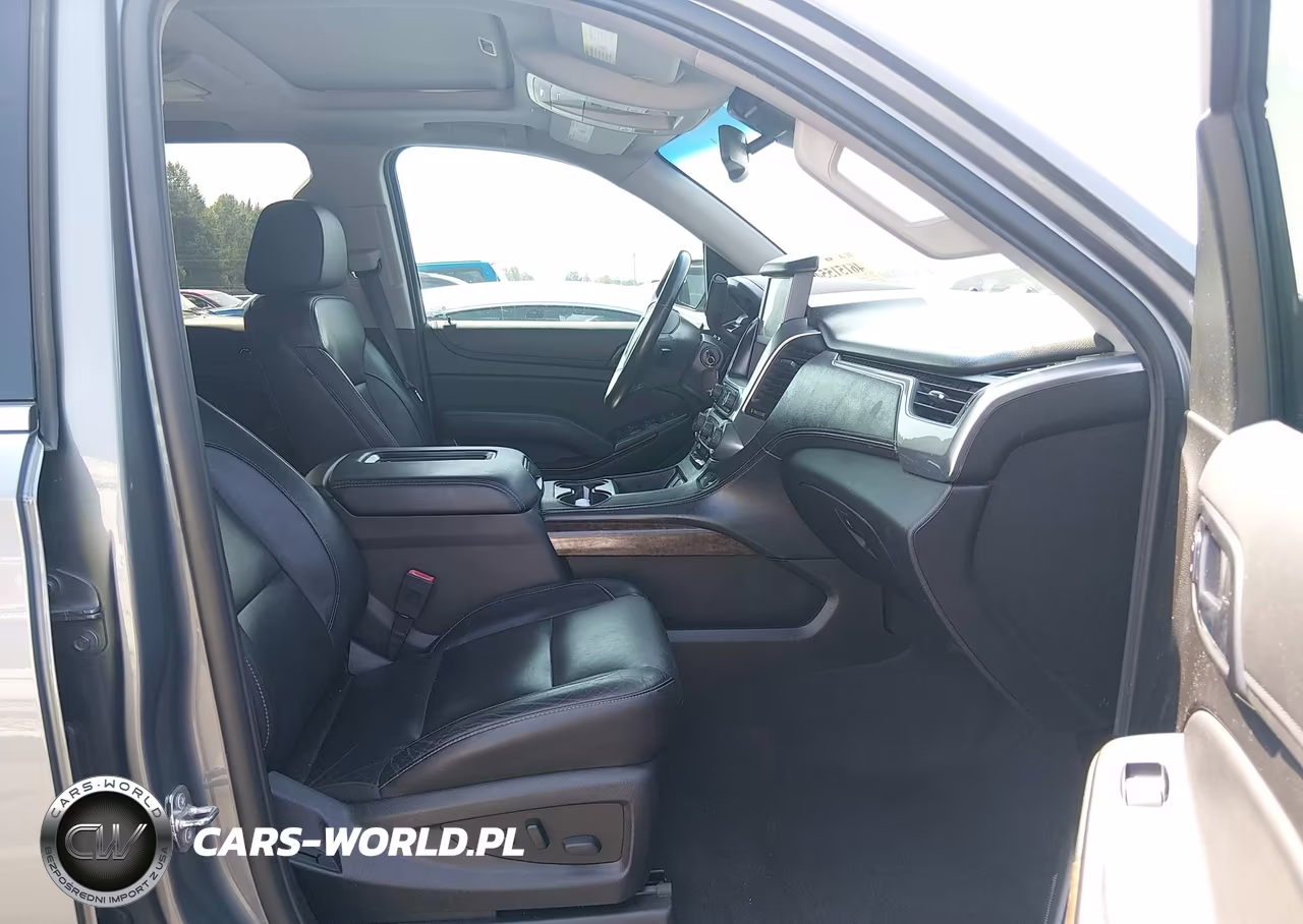 2019 Chevrolet Tahoe Lt VIN:1GNSCBKC5KR360079 - 5