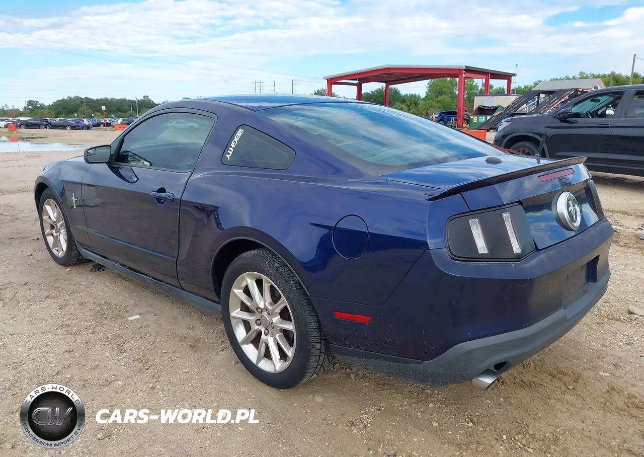 2011 Ford Mustang V6 Premium VIN:1ZVBP8AM1B5153090 - 3