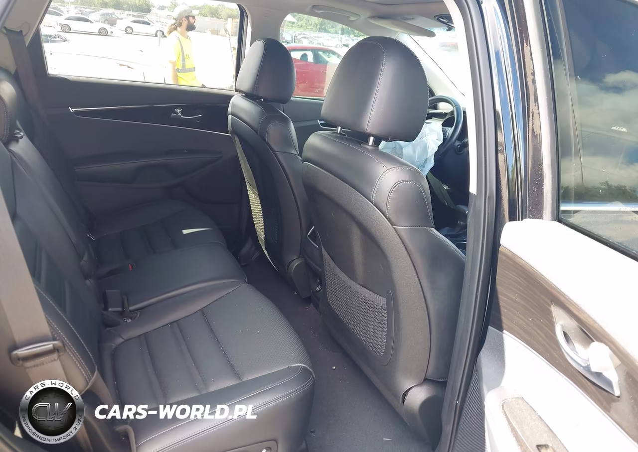 2020 Kia Sorento 3.3L Ex VIN:5XYPH4A52LG654215 - 8
