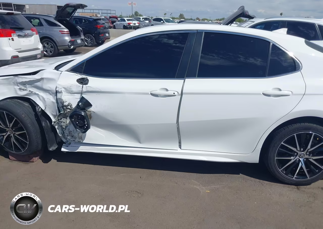 2022 Toyota Camry Se VIN:4T1G11AK3NU634450 - 14