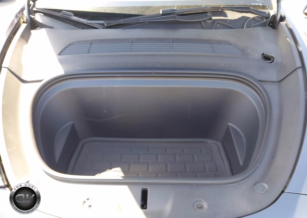 2023 Tesla Model Y Awd-Long Range Dual Motor All-Wheel Drive VIN:7SAYGDEE6PF902757 - 10