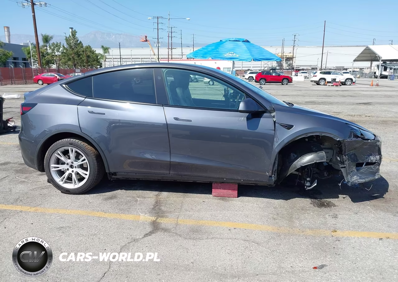 2023 Tesla Model Y Awd-Long Range Dual Motor All-Wheel Drive VIN:7SAYGDEE6PF902757 - 14