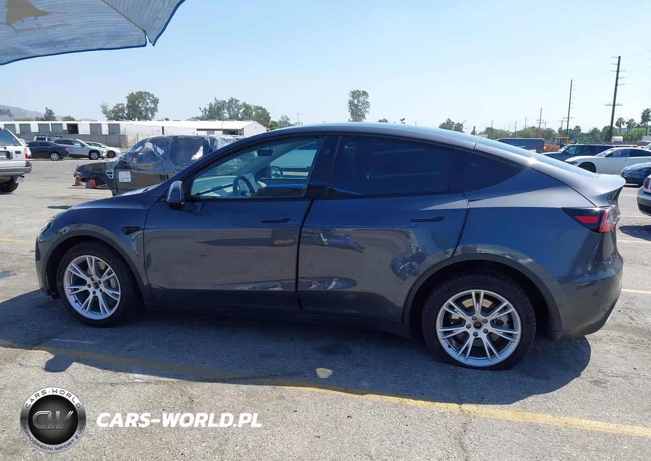 2023 Tesla Model Y Awd-Long Range Dual Motor All-Wheel Drive VIN:7SAYGDEE6PF902757 - 15