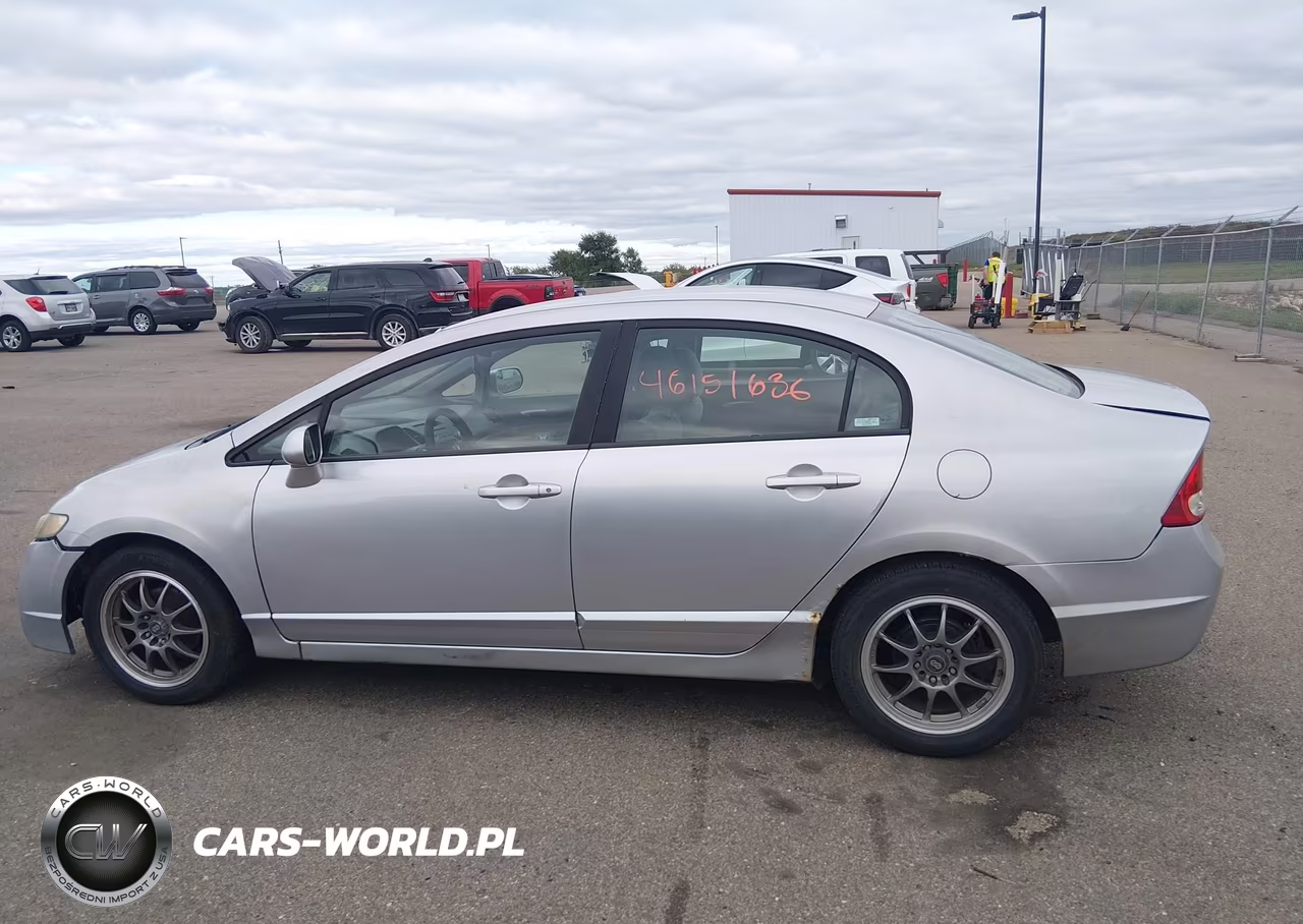 2009 Honda Civic Lx VIN:19XFA16569E047103 - 14