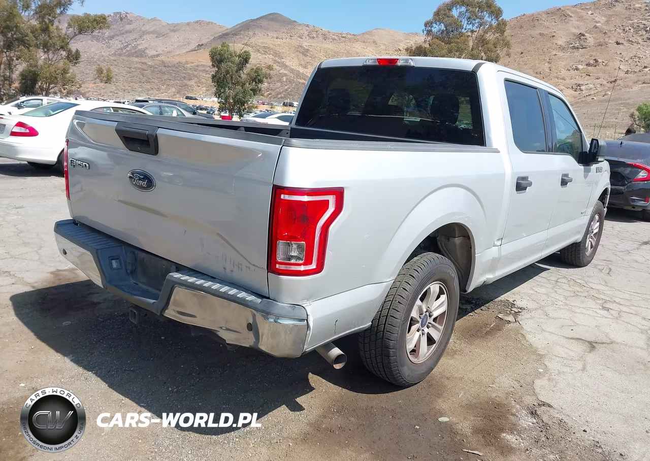 2017 Ford F-150 Xlt VIN:1FTEW1CPXHKE53528 - 4
