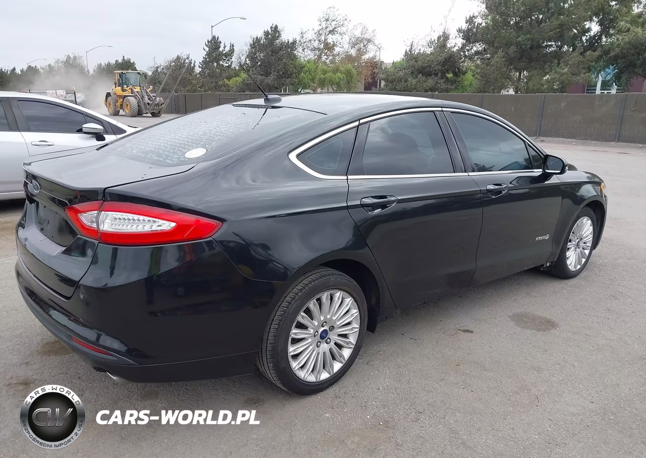 2014 Ford Fusion Hybrid Se VIN:3FA6P0LU8ER284141 - 4