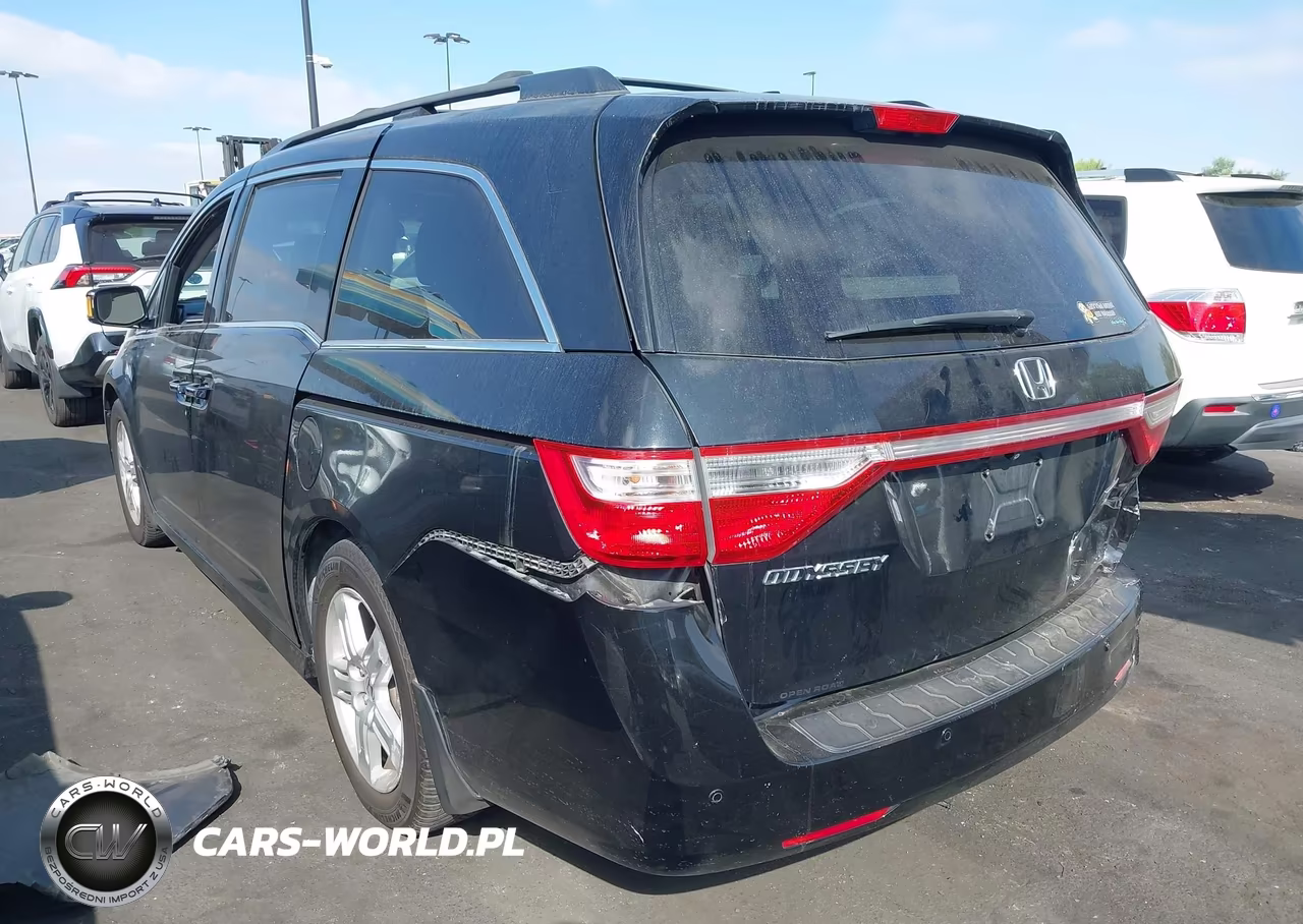 2012 Honda Odyssey Touring-Touring Elite VIN:5FNRL5H90CB010225 - 3