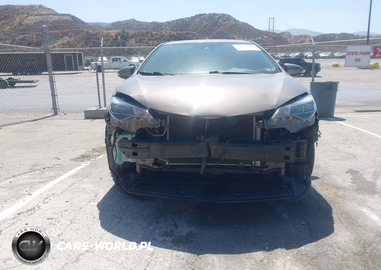 2019 Toyota Corolla Se VIN:2T1BURHE8KC160850 - 12