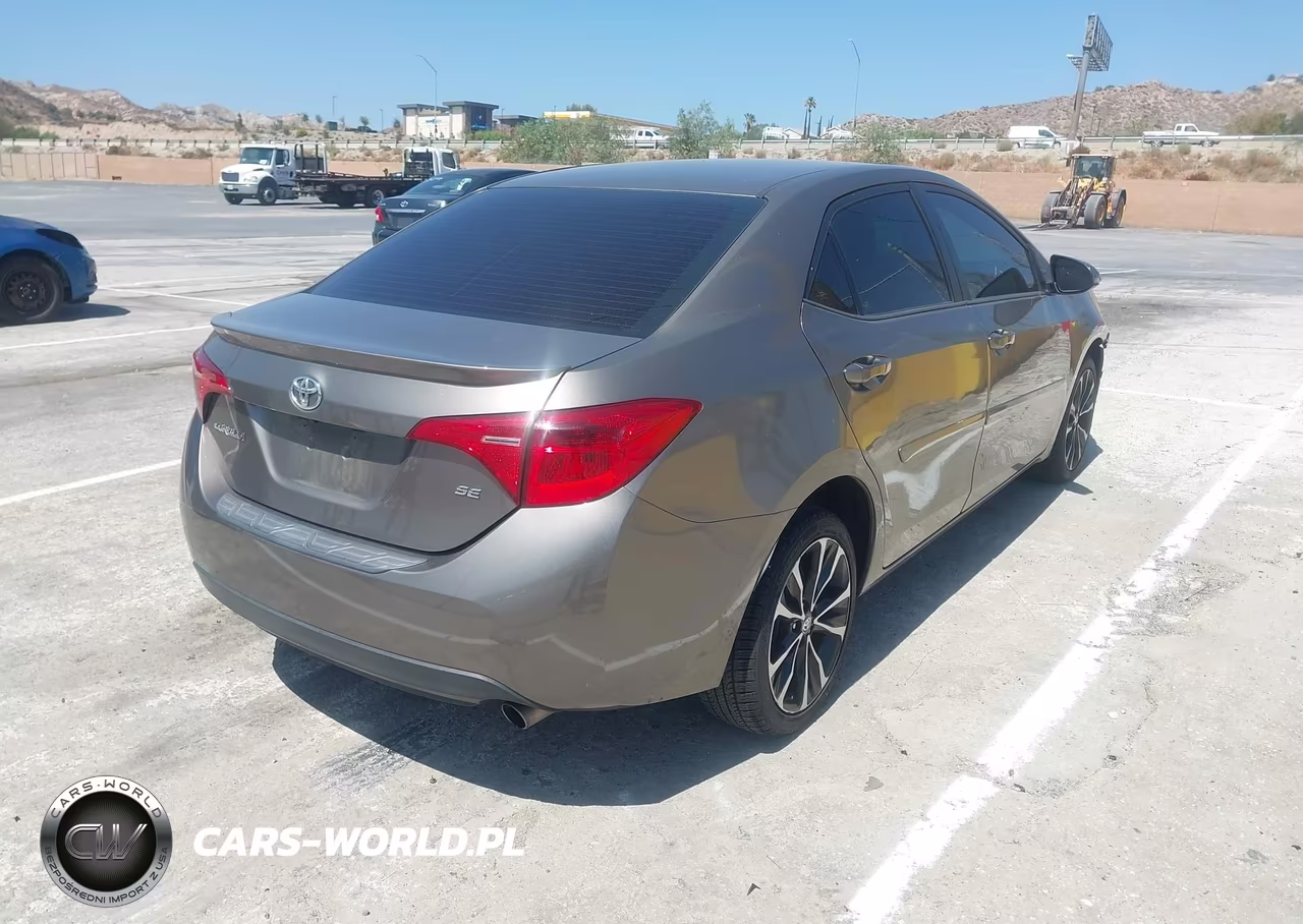 2019 Toyota Corolla Se VIN:2T1BURHE8KC160850 - 4