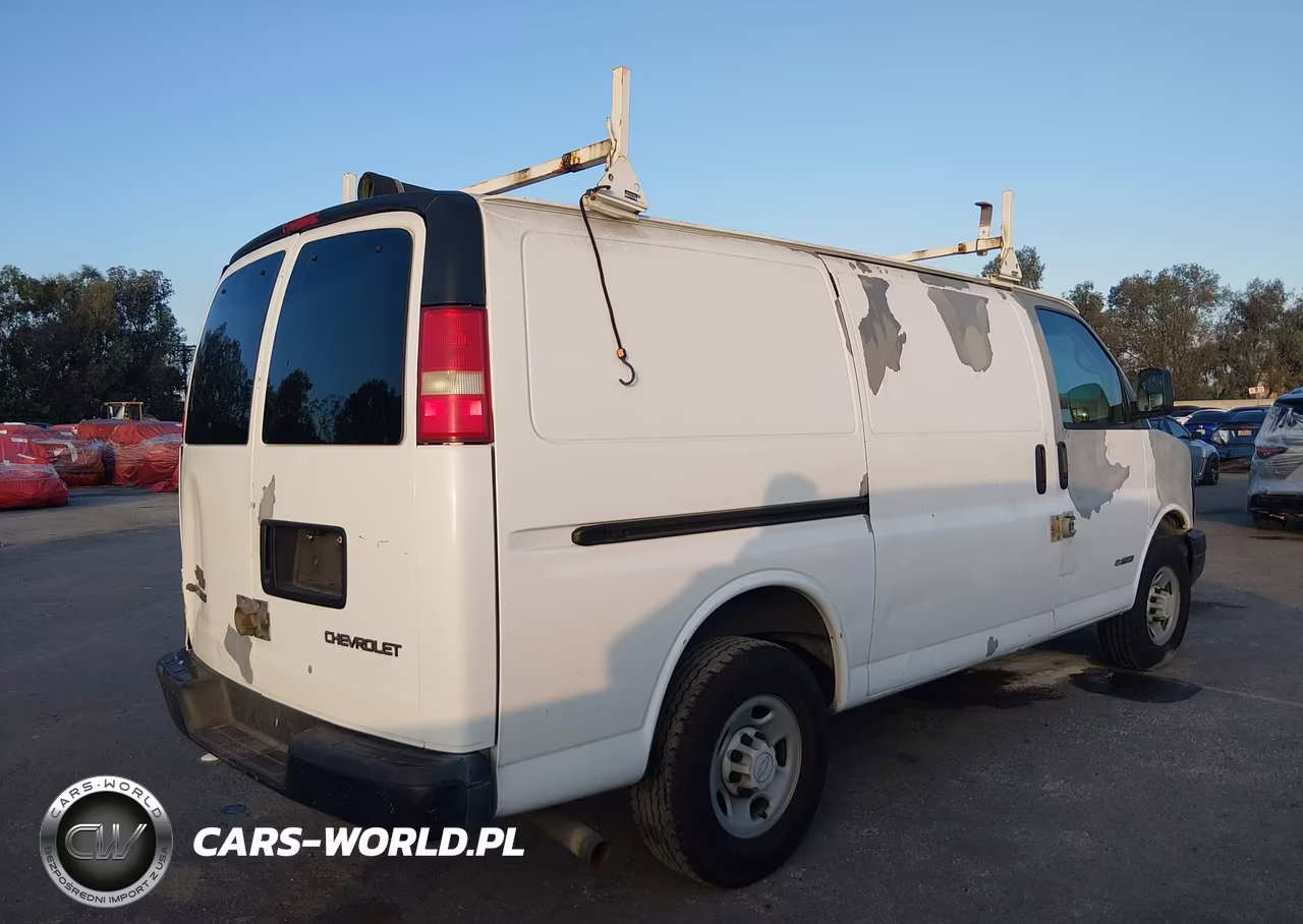 2006 Chevrolet Express Work Van VIN:1GCGG25V361248496 - 4