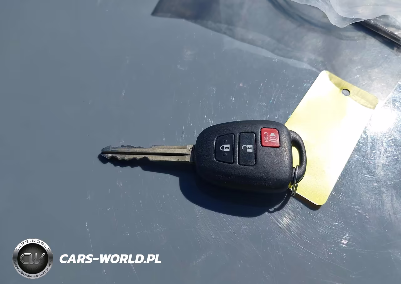 2017 Toyota Rav4 Le VIN:JTMZFREV7HJ141071 - 11