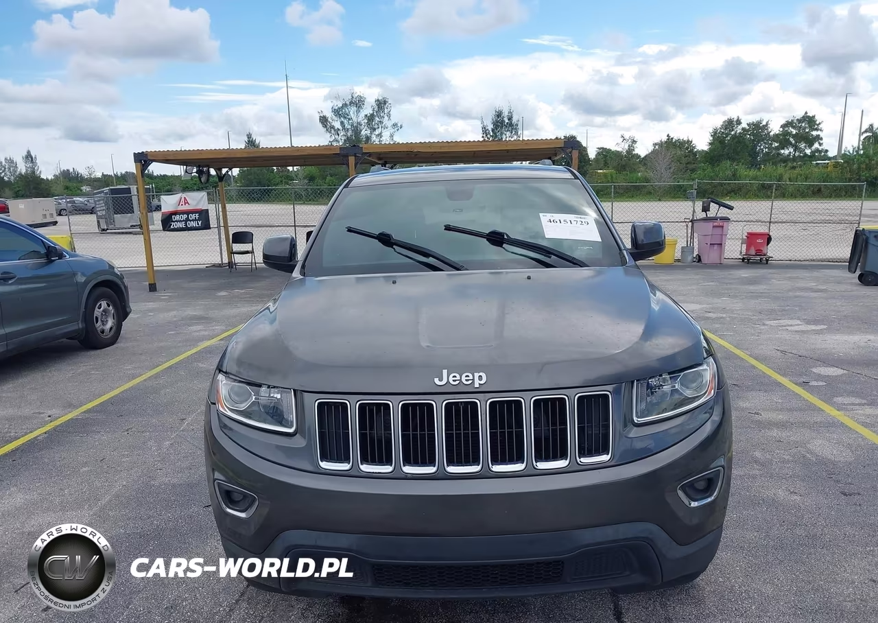 2015 Jeep Grand Cherokee Laredo VIN:1C4RJEAG1FC785987 - 12