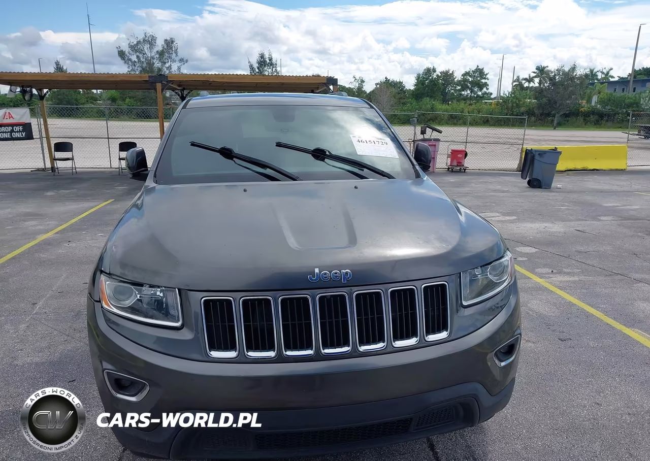 2015 Jeep Grand Cherokee Laredo VIN:1C4RJEAG1FC785987 - 6