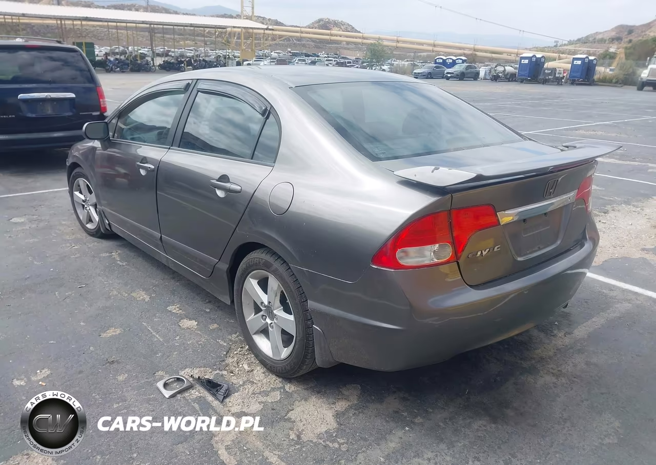 2011 Honda Civic Lx VIN:19XFA1F5XBE034425 - 3