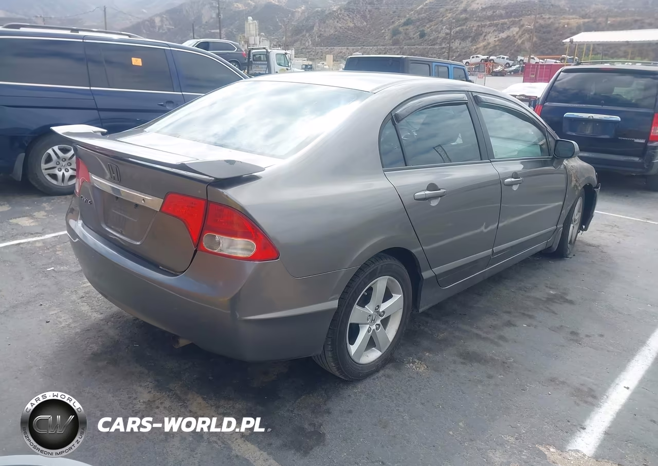 2011 Honda Civic Lx VIN:19XFA1F5XBE034425 - 4