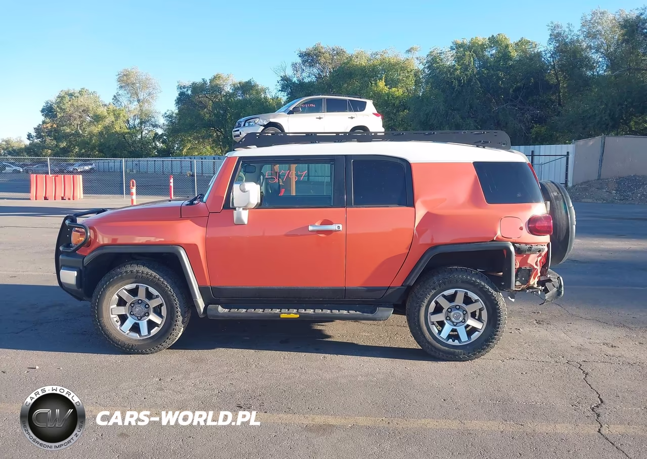 2014 Toyota Fj Cruiser VIN:JTEBU4BF0EK198009 - 14