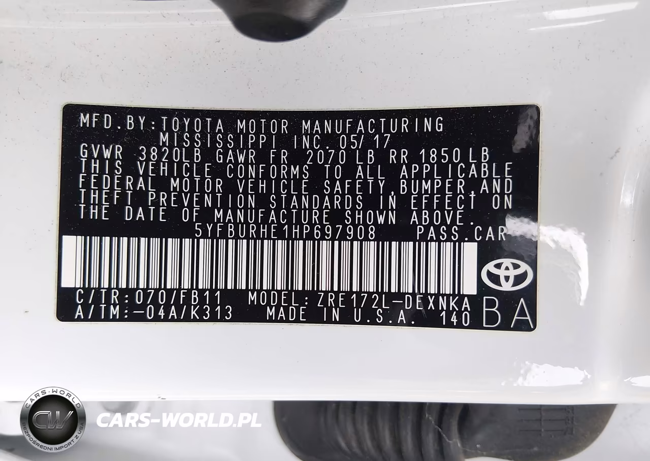 2017 Toyota Corolla Le VIN:5YFBURHE1HP697908 - 9