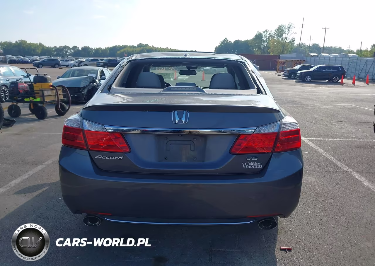 2015 Honda Accord Ex-L V-6 VIN:1HGCR3F82FA008137 - 16