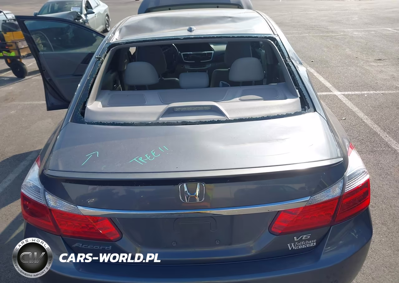 2015 Honda Accord Ex-L V-6 VIN:1HGCR3F82FA008137 - 6