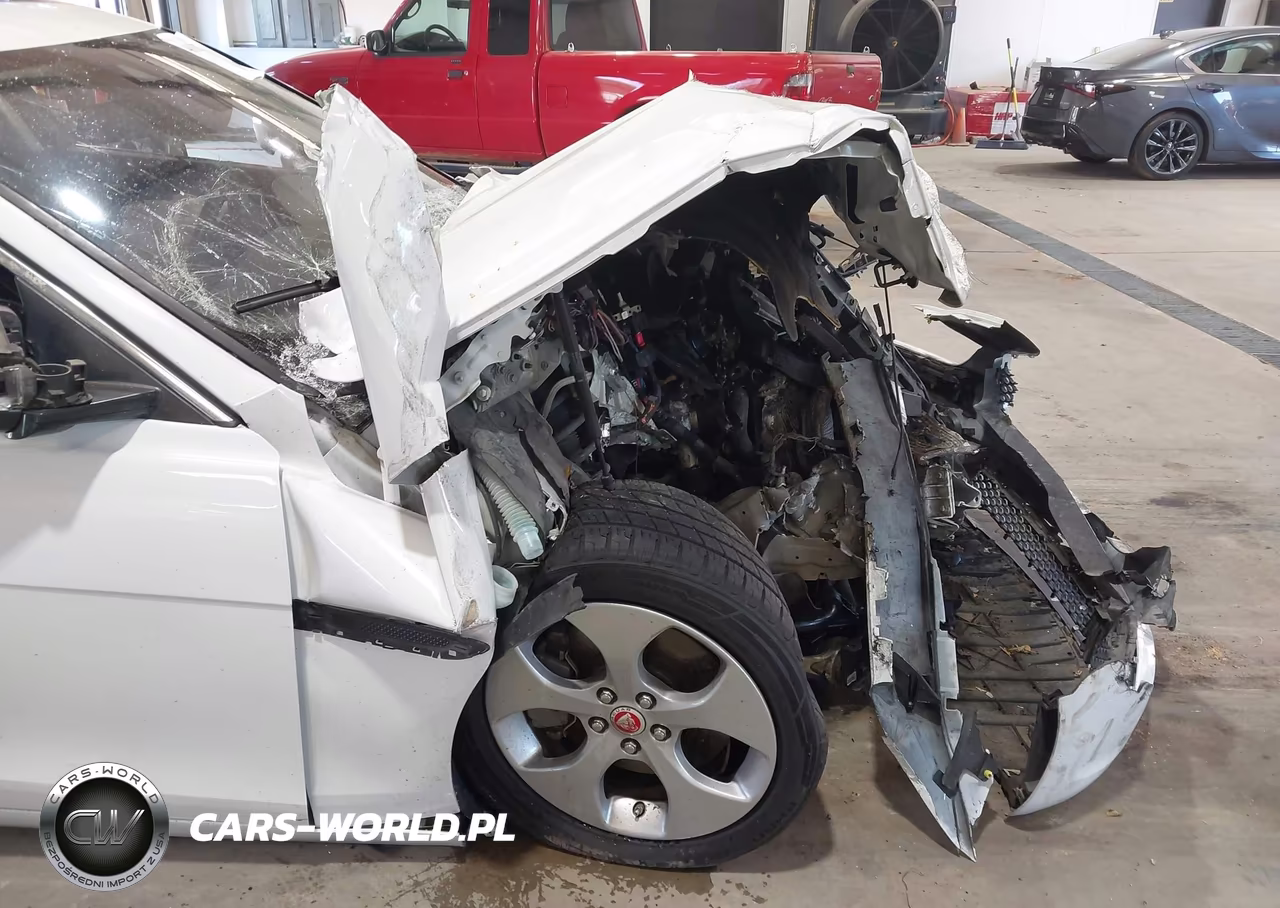 2018 Jaguar Xe 25T VIN:SAJAR4FX5JCP32941 - 16