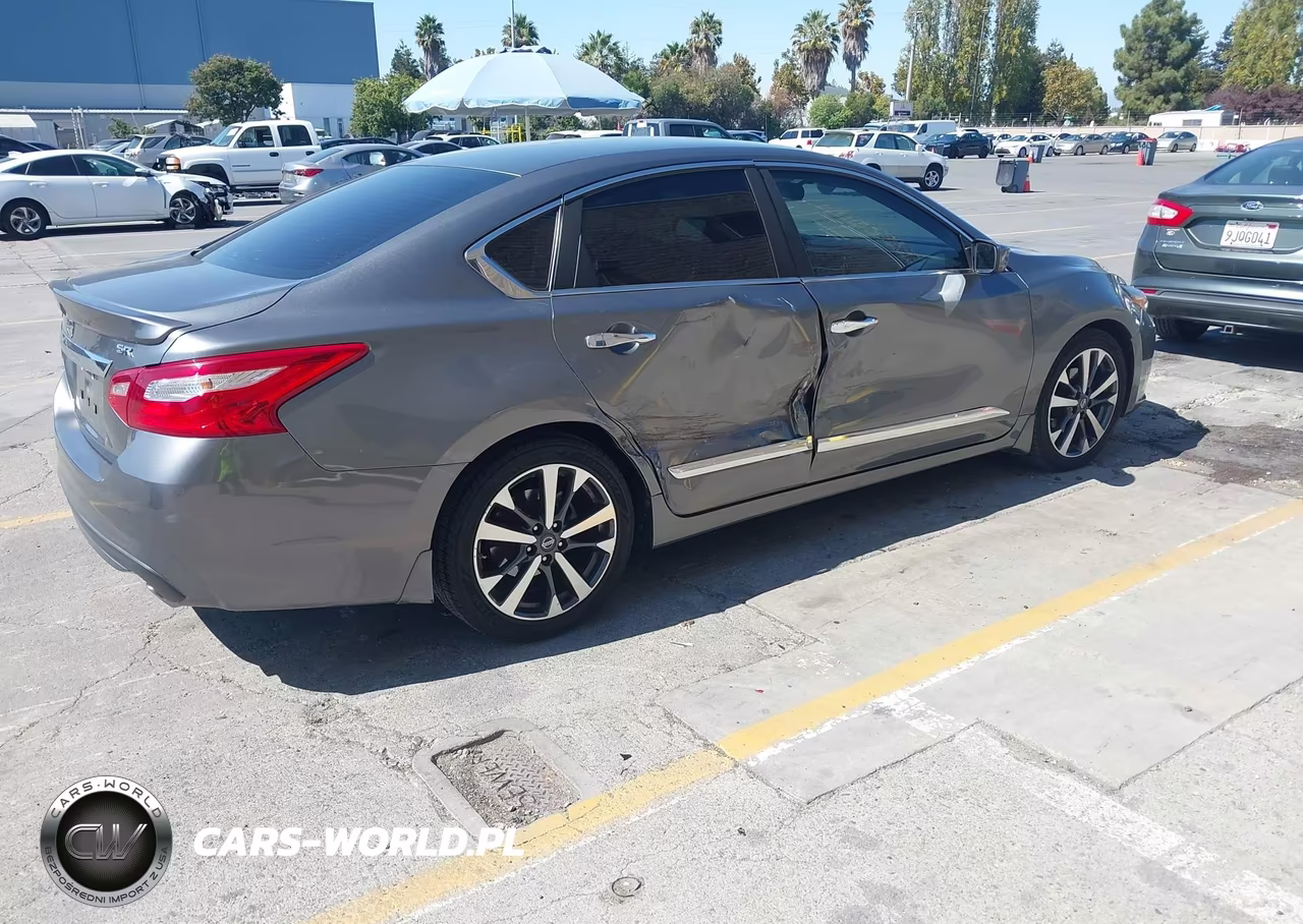 2016 Nissan Altima 2.5 Sr VIN:1N4AL3AP6GC118027 - 4