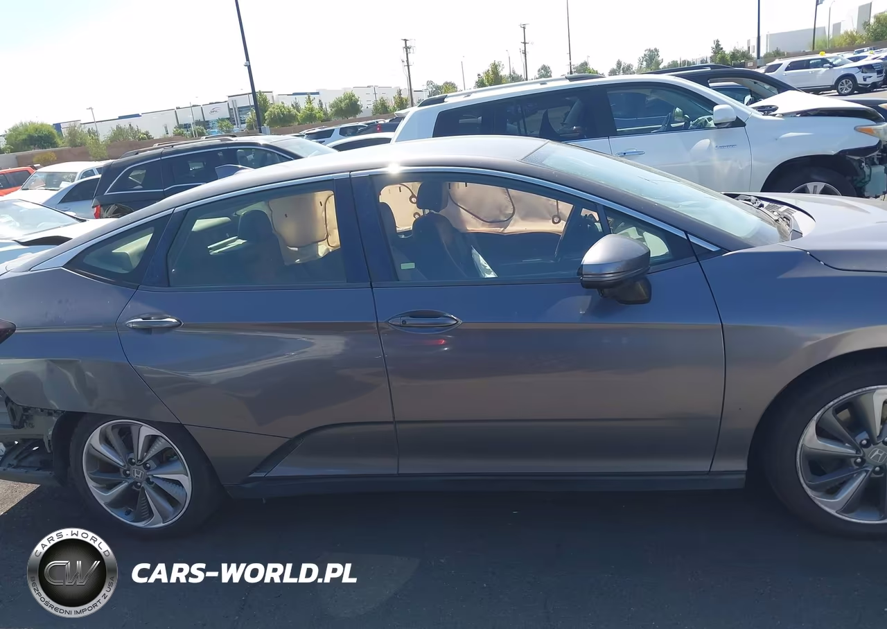 2019 Honda Clarity Plug-In Hybrid Touring VIN:JHMZC5F35KC004946 - 14