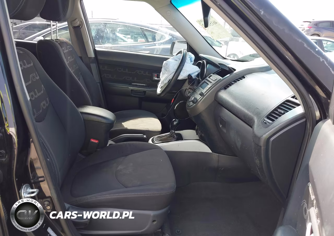 2012 Kia Soul + VIN:KNDJT2A65C7360533 - 5
