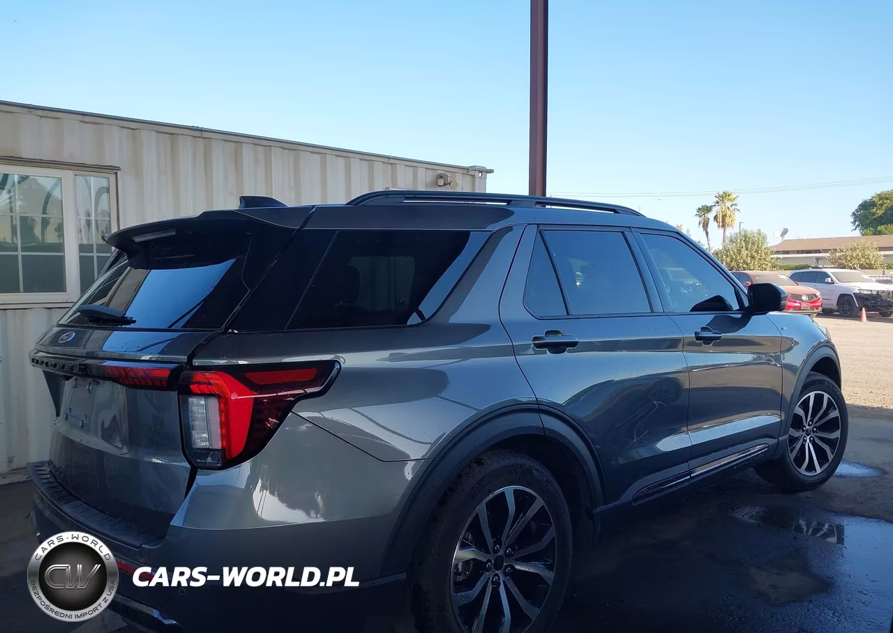 2025 Ford Explorer St-Line VIN:1FMUK7KH0SGA97374 - 13