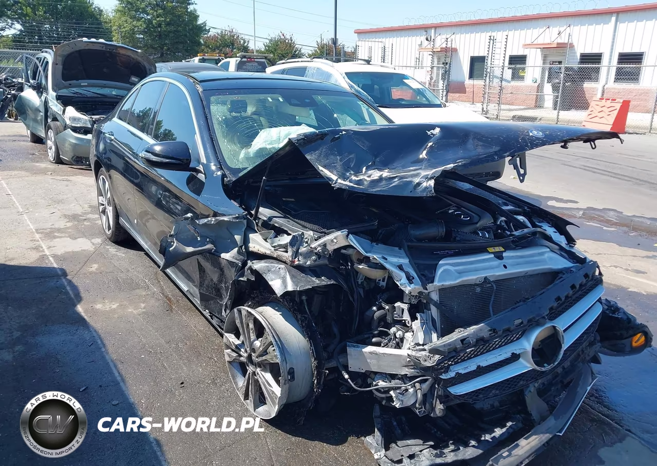 2016 Mercedes-Benz C 300 4Matic