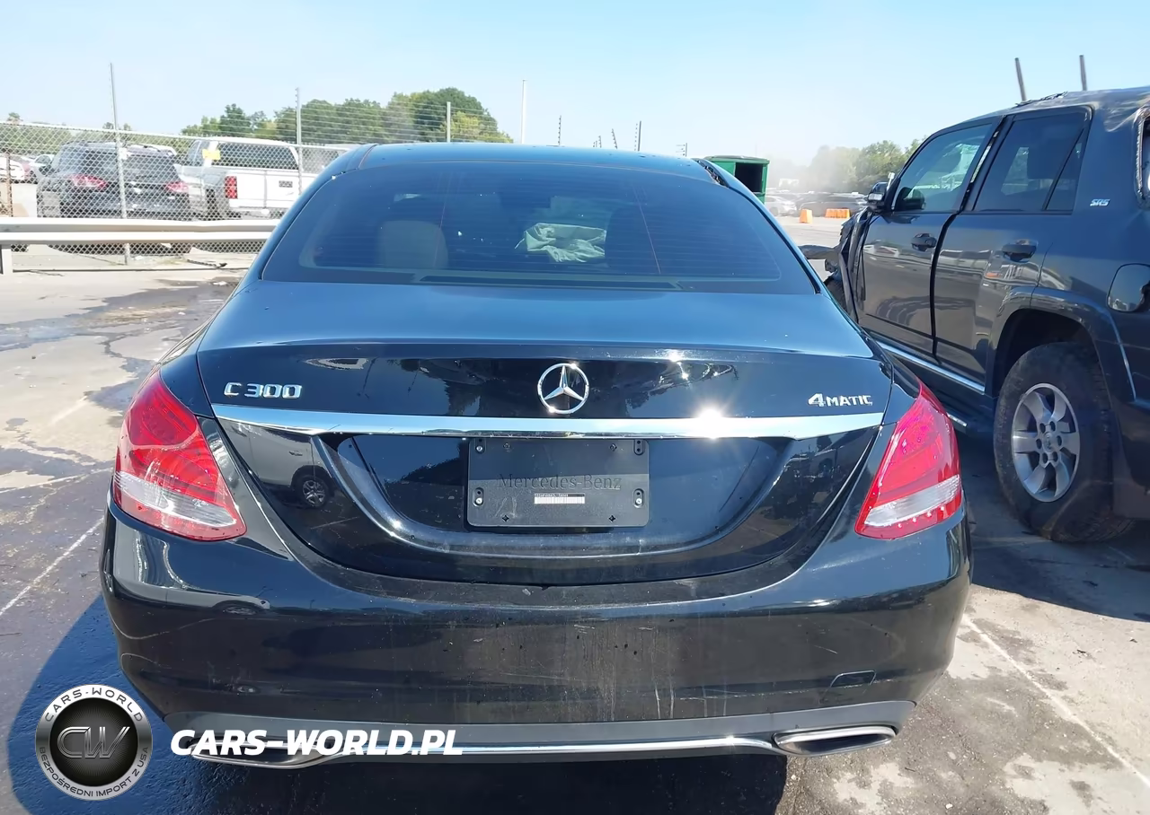2016 Mercedes-Benz C 300 4Matic VIN:55SWF4KB8GU158949 - 15