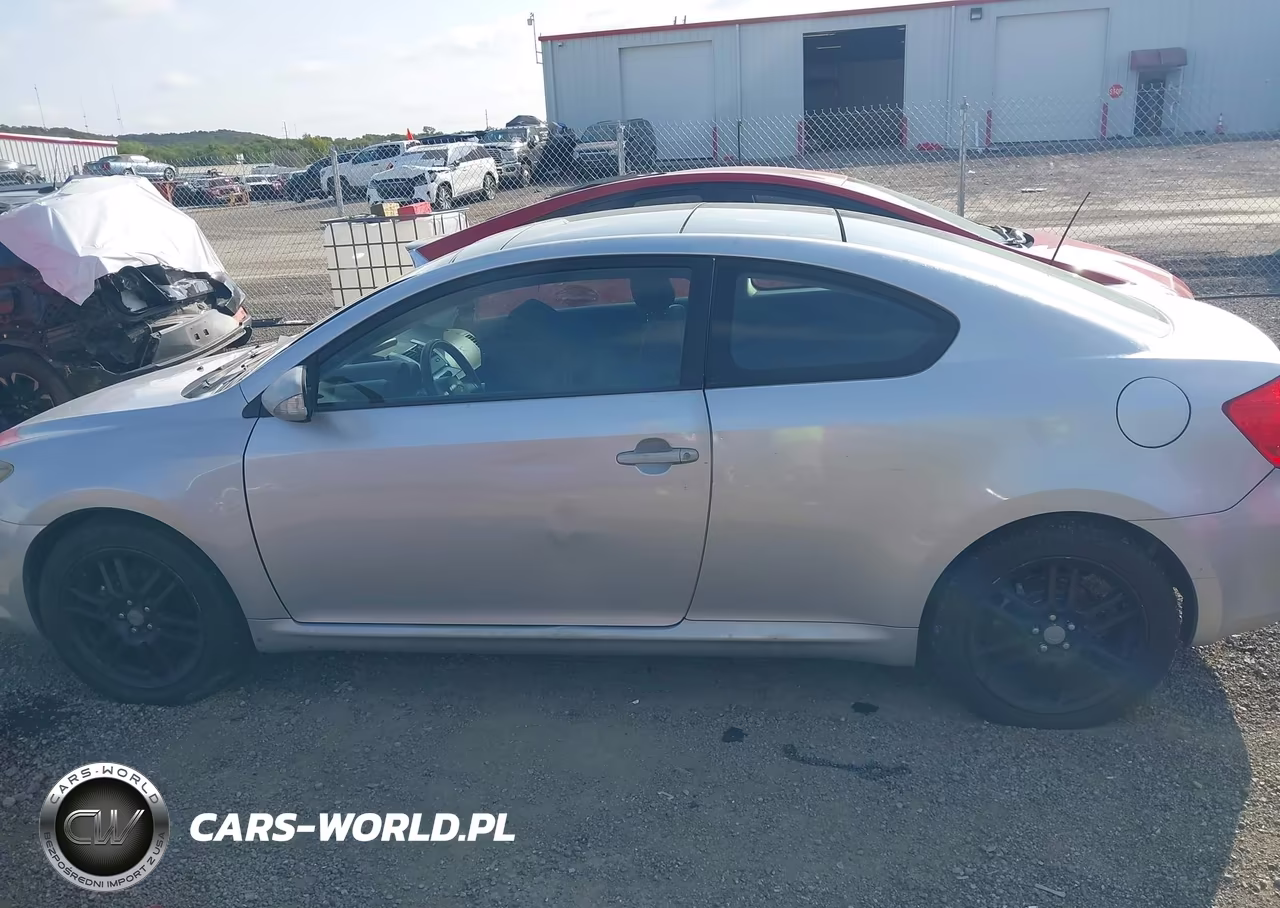 2005 Scion Tc VIN:JTKDE177150029843 - 14