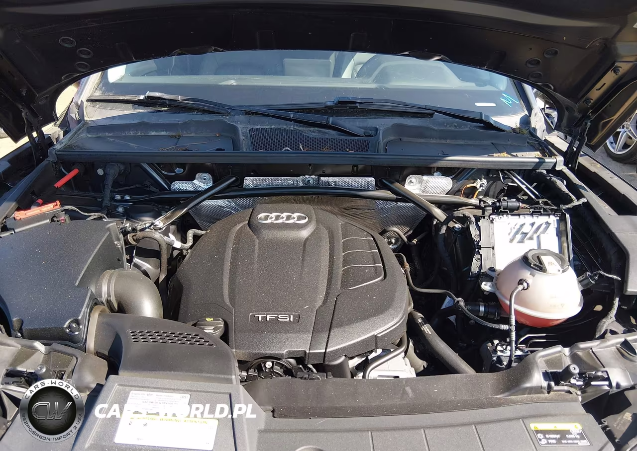 2019 Audi Q5 45 Premium VIN:WA1ANAFYXK2108569 - 10