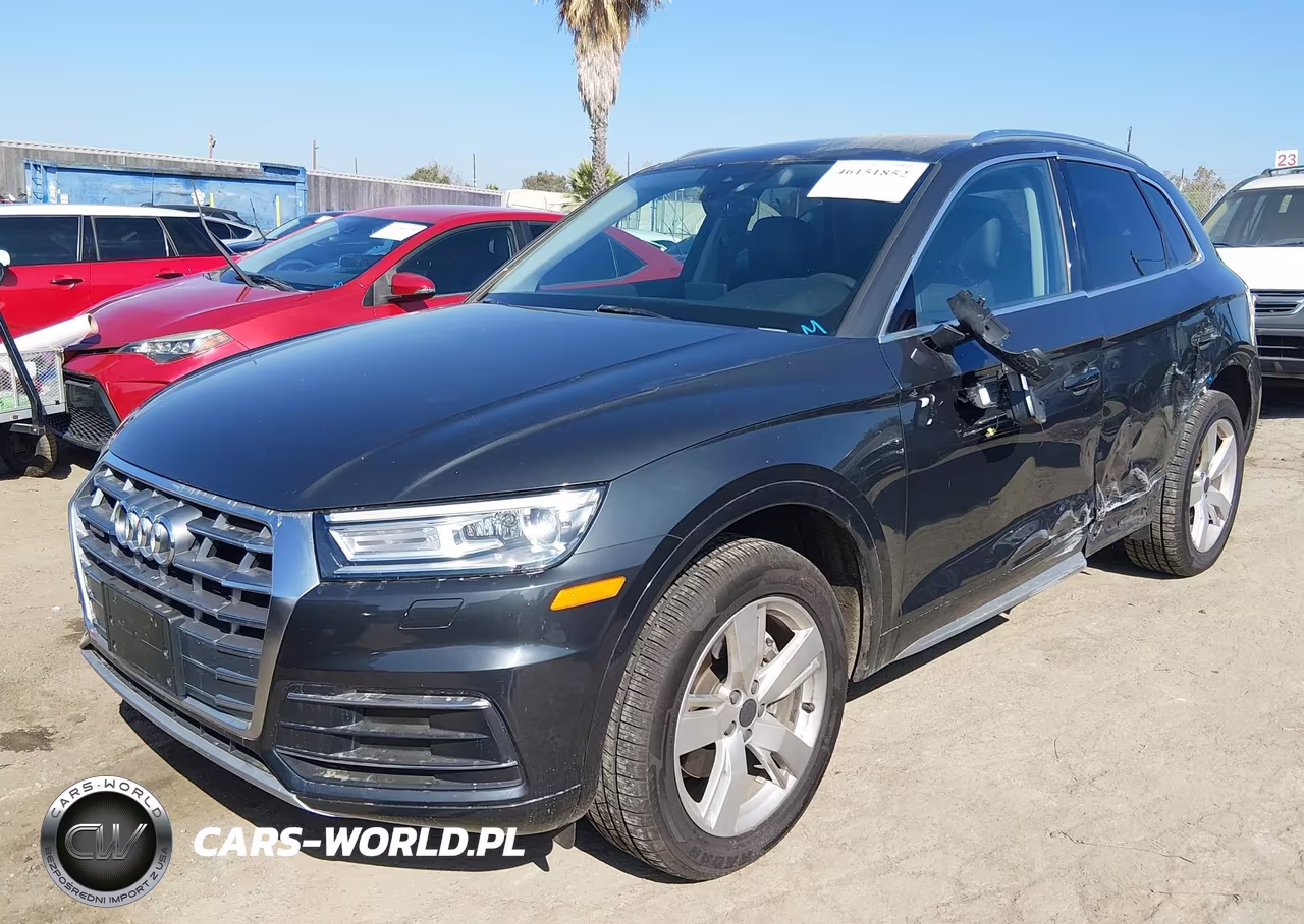 2019 Audi Q5 45 Premium VIN:WA1ANAFYXK2108569 - 2