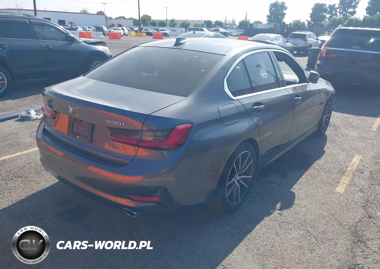 2019 BMW 330I VIN:WBA5R1C51KAJ99305 - 4