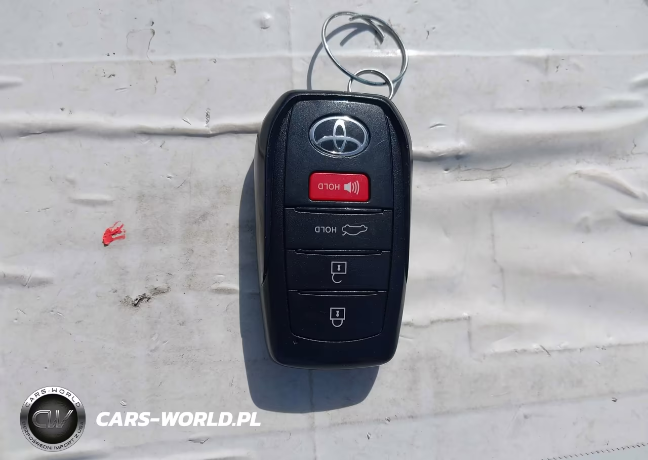 2025 Toyota Camry Le VIN:4T1DAACK9SU516589 - 11