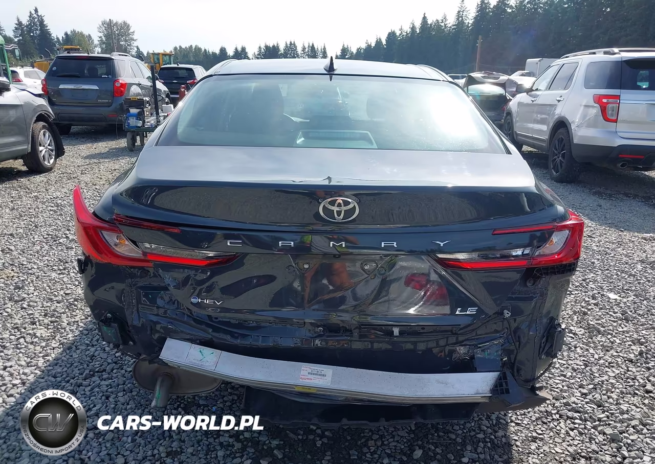 2025 Toyota Camry Le VIN:4T1DAACK9SU516589 - 16