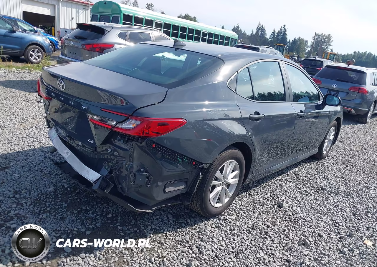 2025 Toyota Camry Le VIN:4T1DAACK9SU516589 - 4