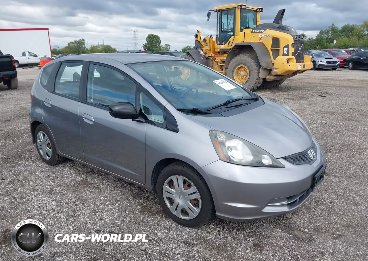 2010 Honda Fit VIN:JHMGE8H21AS003787 - 1