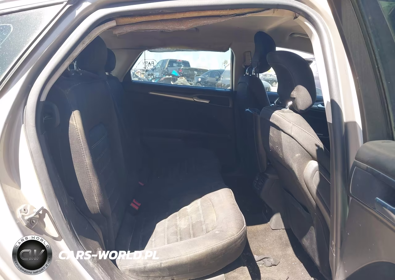 2015 Ford Fusion Se VIN:3FA6P0HD2FR105439 - 8