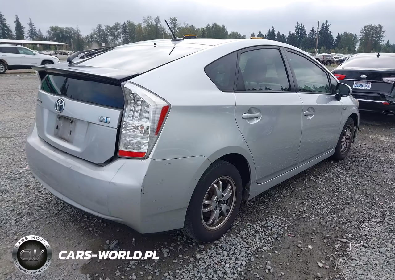 2010 Toyota Prius Ii VIN:JTDKN3DU8A5070505 - 4