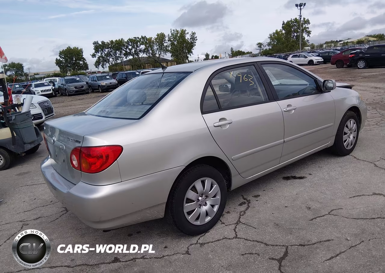 2004 Toyota Corolla Le VIN:JTDBR32E242033973 - 4