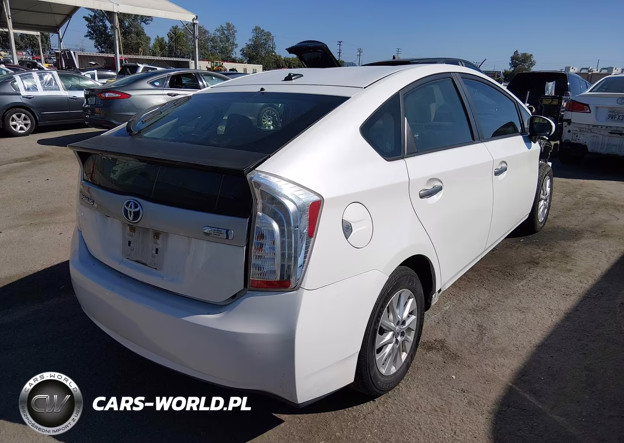 2014 Toyota Prius Plug-In VIN:JTDKN3DP9E3060254 - 4