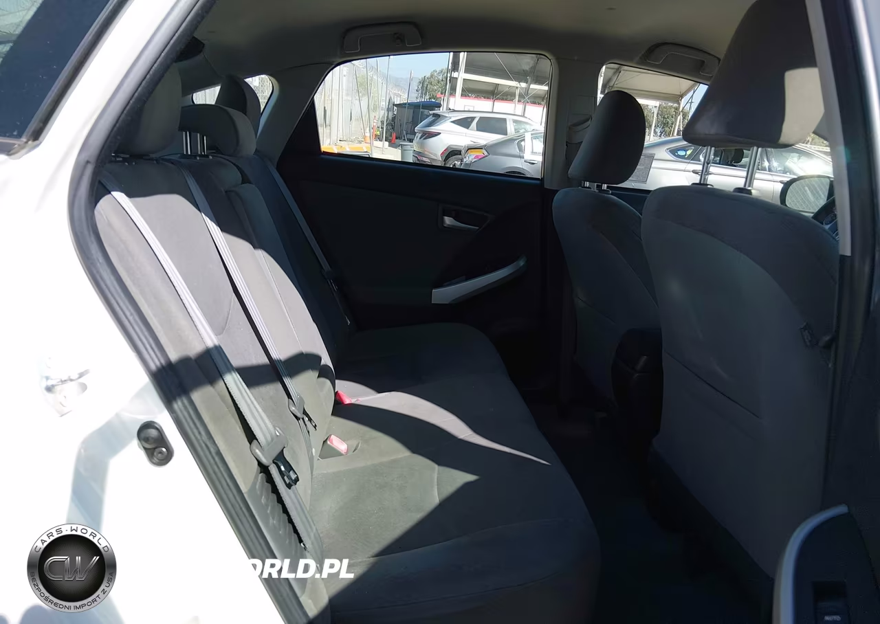 2014 Toyota Prius Plug-In VIN:JTDKN3DP9E3060254 - 8