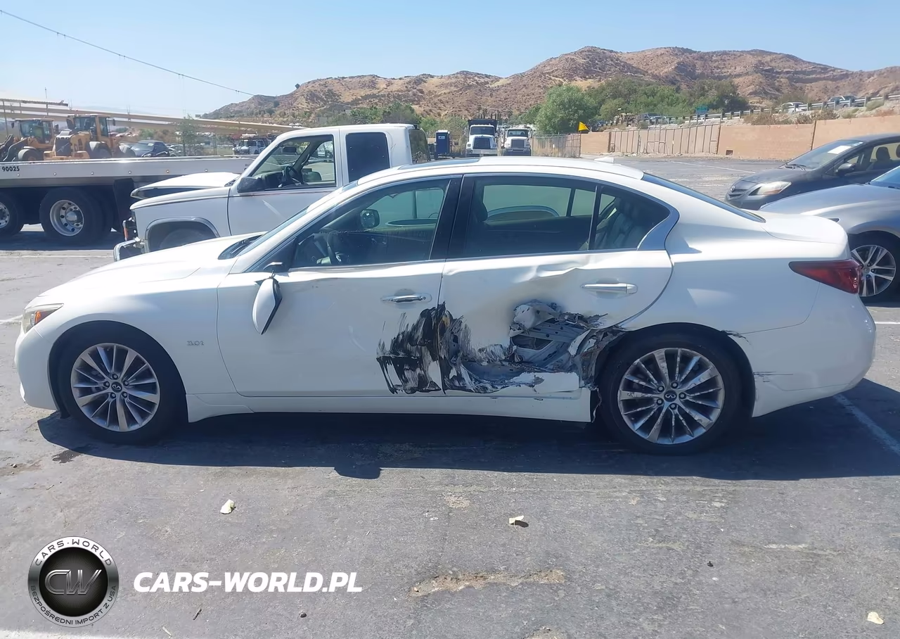 2018 Infiniti Q50 3.0T Luxe VIN:JN1EV7AP3JM358668 - 14