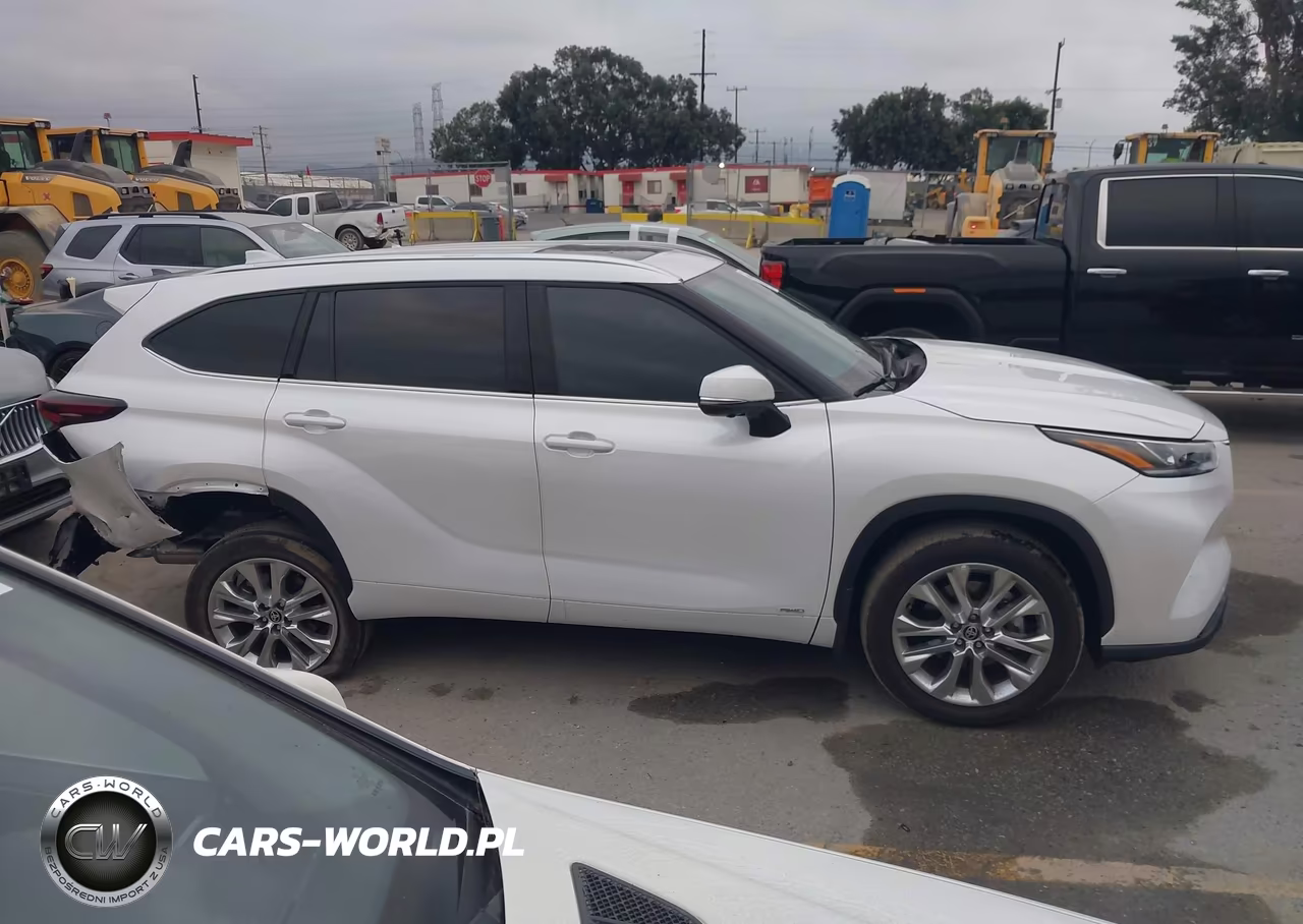 2026 Toyota Highlander Hybrid Limited VIN:5TDXBRCH3TS720473 - 13
