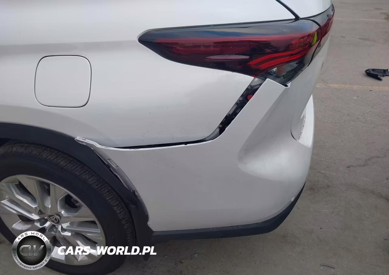 2026 Toyota Highlander Hybrid Limited VIN:5TDXBRCH3TS720473 - 17