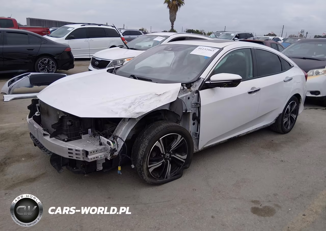 2017 Honda Civic Touring VIN:19XFC1F90HE210713 - 2