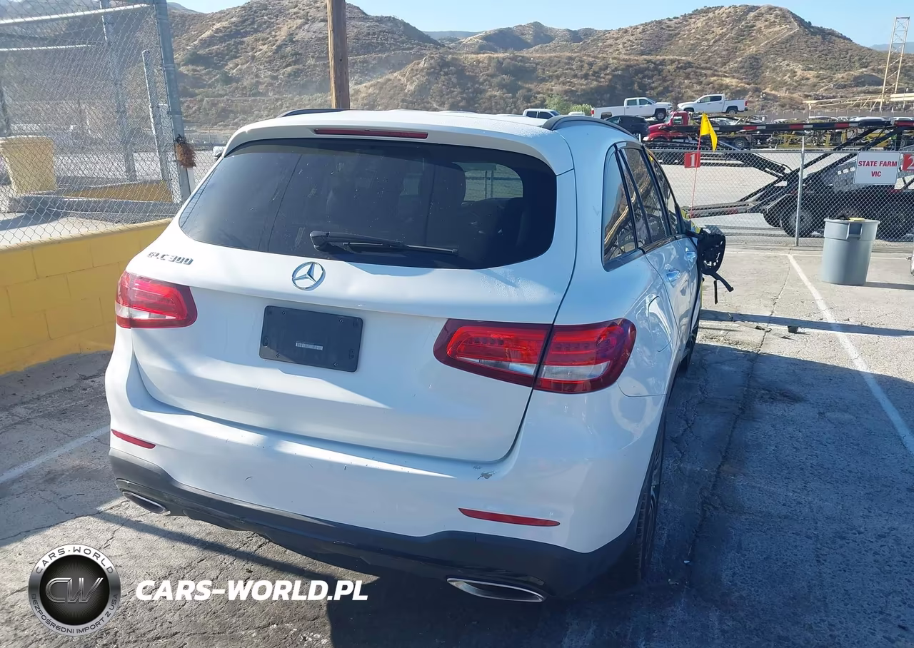2018 Mercedes-Benz Glc 300 VIN:WDC0G4JB8JV035399 - 4